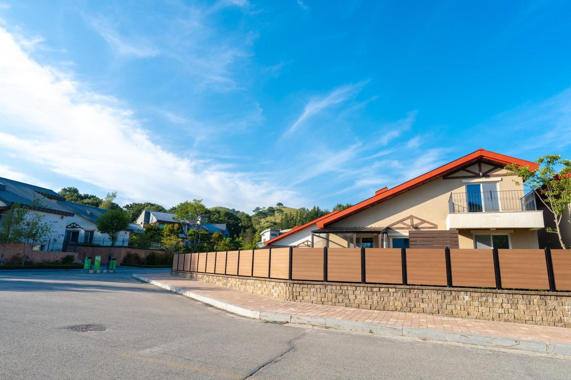 Le Comte Bleu Hotel พยองซาง ภายนอก รูปภาพ