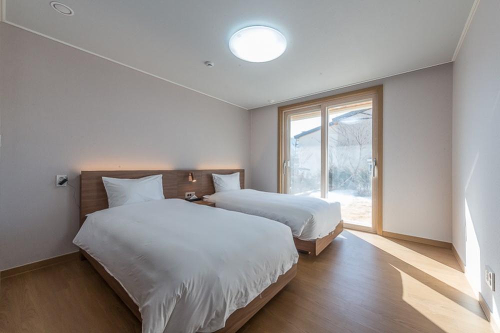 Le Comte Bleu Hotel พยองซาง ภายนอก รูปภาพ